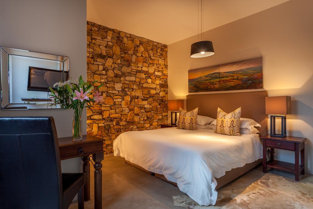 이스트런던 Loerie Hide B&B 외부 사진